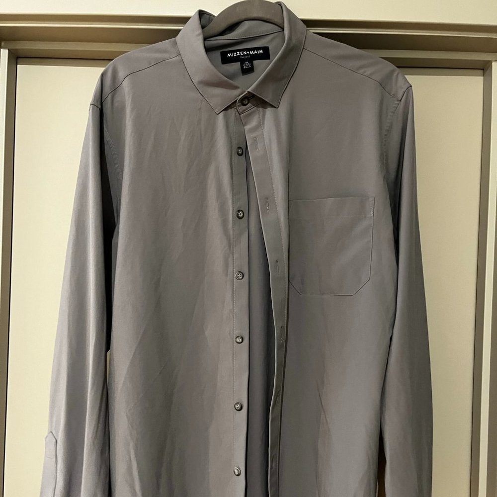 Mizzen and Main No Tuck Button Down